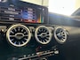 Mercedes-Benz A-klasse 200 Premium Plus AMG | Panoramadak | Sfeerverlichting | Volledig digital dashboard | Lederen/Alcantara bekleding | Adaptieve demping | Lane assist | Cruise control | Climate control | Stoelverwarming | Navigatie | 18''INCH