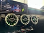 Mercedes-Benz A-klasse 200 Premium Plus AMG | Panoramadak | Sfeerverlichting | Volledig digital dashboard | Lederen/Alcantara bekleding | Adaptieve demping | Lane assist | Cruise control | Climate control | Stoelverwarming | Navigatie | 18''INCH