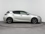 Lexus CT 200h 25th Edition | Elektrisch glazen schuif-/kanteldak | Stoelverwarming | 17 inch LM velgen | Navigatie | Camera |