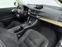 Lexus CT 200h 25th Edition | Elektrisch glazen schuif-/kanteldak | Stoelverwarming | 17 inch LM velgen | Navigatie | Camera |