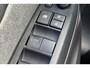 Toyota Yaris 1.5 Hybrid Executive / Nederlandse Auto / Navigatie / Apple Car Play / Afneembare trekhaak / Stoelverwarming / Adatieve Cruise Control / 17 inch Licht Metalen Velgen / Keyless Entry & Keyless Start / Head-Up display /