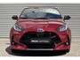 Toyota Yaris 1.5 Hybrid Executive / Nederlandse Auto / Navigatie / Apple Car Play / Afneembare trekhaak / Stoelverwarming / Adatieve Cruise Control / 17 inch Licht Metalen Velgen / Keyless Entry & Keyless Start / Head-Up display /