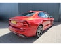 Volvo S60 2.0 T5 Intro Edition R Design Panoramadak  Leder Head-up Trekhaak Camera Polestar Engineered