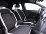Volkswagen T-Roc 1.5 TSI 150 pk Automaat Sport Business R