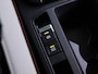 Volkswagen T-Roc 1.5 TSI 150 pk Automaat Sport Business R