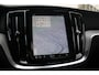 Volvo V60 T6 Plug-in hybrid AWD Essential Edition | Verwarmbare voorstoelen en achterbank | Verwarmbaar stuurwiel  | Park Assist voor + achter | Parkeercamera achter | Adaptieve Cruise Control met Pilot Assist | Blind Spot Information System | Apple carplay/Android auto | 18 inch Lichtmetalen velgen | Lederen Bekleding |