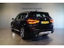 BMW X3 xDrive20i X-Line | LED | Head-Up Display | Panoramadak | Trekhaak |