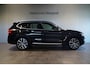 BMW X3 xDrive20i X-Line | LED | Head-Up Display | Panoramadak | Trekhaak |