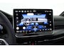 Volkswagen Golf 8.5 1.5 eTSI 150pk DSG R-Line Edition Camera Matrix Led Keyless Virtual Cockpit Stoelverwarming Navigatie