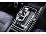 Volkswagen Golf 8.5 1.5 eTSI 150pk DSG R-Line Edition Camera Matrix Led Keyless Virtual Cockpit Stoelverwarming Navigatie