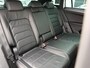 Volkswagen Tiguan 1.4 TSI 150 PK DSG Highline R-line | Panoramadak | Leer | Dynaudio | LED Plus | Keyless | 20 Inch Suzuka | Memory stoelen | Orgineel NL | Alarm