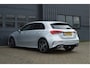 Mercedes-Benz A-klasse 180 Business Solution AMG | ORG. NL | CAMERA | SFEERVERLICHTING |