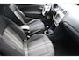 Volkswagen Polo 1.2 AIRCO - APPLE CARPLAY - CRUISE CONTROL - 17" VELGEN - STOELVERWARMING