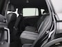 Volkswagen Tiguan 1.4 TSI eHybrid R-Line | 150 PK | Automaat | Trekhaak | 360* Camera (Helicopter View) | Black Style | Digital Cockpit PRO | Park Assist | Navigatie | Stoel en Stuurwiel Verwarming