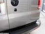 Volkswagen Transporter 2.0 TDI L2H1 28 20 inch lm. lederen bekleding koppejan uitvoering.