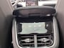 Volvo EX90 Twin Motor Ultra 7p. 111 kWh / Uit voorraad leverbaar / B&W audio / Luchtvering / Pilot Assist Pack / Trekhaak /