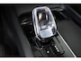 Volvo XC60 T6 Plug-in hybrid AWD Plus Dark | Pano | Trekhaak | Elek.Stoel + Geheugen |
