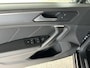 Volkswagen Tiguan 2.0 TSI 4Motion Highline Business R Black Edition | Carplay | Stoelverwarming