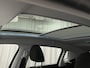 Peugeot 2008 STYLE 82pk Navi | Trekhaak | Panodak | Parkeerhulp