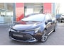 Toyota Corolla Touring Sports 1.8 Hybrid First Edition, Direct leverbaar, 140PK, Sensoren, Stoelverwarming, Apple Carplay/Android Auto!