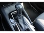 Toyota Corolla Touring Sports 1.8 Hybrid First Edition, Direct leverbaar, 140PK, Sensoren, Stoelverwarming, Apple Carplay/Android Auto!