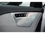 Volvo XC90 T8 Ultimate Dark | B&W/HUD | Luchtvering | Trekhaak | 360| Stoelventilatie | Pano |
