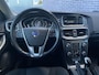 Volvo V40 1.6 T2 Momentum | Trekhaak | Bluetooth | Navigatie | Climate Control | Cruise Control | Parkeersensoren | 17" | Dealeronderhouden |