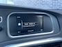 Volvo V40 1.6 T2 Momentum | Trekhaak | Bluetooth | Navigatie | Climate Control | Cruise Control | Parkeersensoren | 17" | Dealeronderhouden |