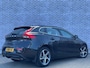 Volvo V40 1.6 T2 Momentum | Trekhaak | Bluetooth | Navigatie | Climate Control | Cruise Control | Parkeersensoren | 17" | Dealeronderhouden |