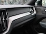 Volvo XC60 2.0 T6 Plug-in hybrid AWD R-Design | Panorama | H&K | Camera |