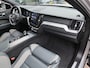 Volvo XC60 2.0 T6 Plug-in hybrid AWD R-Design | Panorama | H&K | Camera |