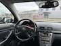 Toyota Avensis Wagon 2.4 VVTi Executive / Leder / PDC / Cruise / Clima / NAP
