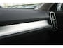 Volvo XC40 T3 Momentum Business | Parkeercamera | Stoelverwarming | Trekhaak | Pilot Assist | Keyless