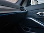 BMW 3-Serie 330e M Sport | Schuifd. | HUD | Adapt. Li. | Side | All Black | Memory | 19" | Keyless |
