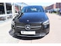 Mercedes-Benz B-klasse 180 Business Solution Plus Automaat.
