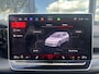 Volkswagen Golf 1.5 eTSI R-Line Edition | Automaat | Navigatie | Apple carplay | Adaptive cruise control | Parkeersensoren | 360 graden Camera | Climate control | Dode hoed sensoren | Park Assist | Led Martix verlichting |