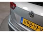 Volkswagen Tiguan Allspace 1.5 TSI Comfortline, 7-Persoons, Trekhaak, Panoramadak, Lederen bekleding, Apple Carplay/Android Auto, Camera, Climate Control, Automaat