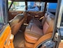 Jeep Wagoneer 