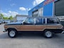 Jeep Wagoneer 