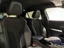 Peugeot e-2008 EV GT 50 kWh Climate Control | Elek. Verstelbare Stoelen + Geheugen & Verwarming | Full Map Navigatie | Apple Carplay / Android Auto | Camera | Parkeersensoren | Bekleding Half Leder / Alcantara