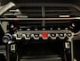 Peugeot e-2008 EV GT 50 kWh l Keyless entry l Alcantara l Massagefunctie l Cruisecontrol adaptief