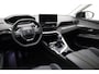 Peugeot 5008 1.2 PureTech 130pk Allure Pack Business | Verwarmde voorstoelen |Trekhaak afneembaar | Navigatie | Apple Carplay/Android Auto