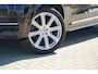Volvo XC90 2.0 T8 Twin Engine AWD Inscription - Dealer onderhouden- Bowers & Wilkins - Panoramisch schuif/kanteldak - Luchtvering - Trekhaak - Adaptieve cruise control - Stoelverwarming en ventilatie - Elektrisch verstelbare stoelen - Standkachel