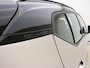 Volvo EX40 Extended Range Plus 82 kWh / € 9.500,- demokorting / 3 jaar gratis onderhoud / El. Trekhaak / Warmtepomp / Stoel + Stuurw. Verwarming /