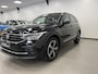 Volkswagen Tiguan 1.5 TSI ACTIVE / NAVI / CAMERA / STOEL-STUURVERW. / 1600KG TREKG.