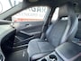 Mercedes-Benz GLA 180 Business Solution AMG 18"/Trekhaak/Keyless/Camera/Apple Carplay & Android Auto/Elektrische klep