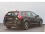 Volvo V60 T3 153PK 6MT Polar+ Dynamic | Trekhaak | Lederen Bekleding | Stoelverwarming | 2-Zone Climate Control | Volvo OnCall | Bluetooth Multimedia & Telefoon | Sensus Navigatie |