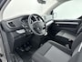 Opel Vivaro-e Innovation 75 kWh 136 pk Dubbele Cabine | Navigatie | Achteruitrijcamera | 5-Persoons | Airco | Cruise Control |