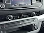 Opel Vivaro-e Innovation 75 kWh 136 pk Dubbele Cabine | Navigatie | Achteruitrijcamera | 5-Persoons | Airco | Cruise Control |