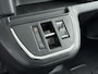 Opel Vivaro-e Innovation 75 kWh 136 pk Dubbele Cabine | Navigatie | Achteruitrijcamera | 5-Persoons | Airco | Cruise Control |